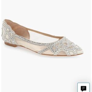 Badgley mischka Gigi flats new with box